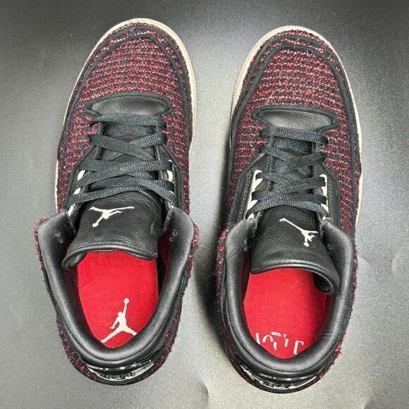 Anna Wintour x Air Jordan 3 Retro (2018) - Picture 2 of 9